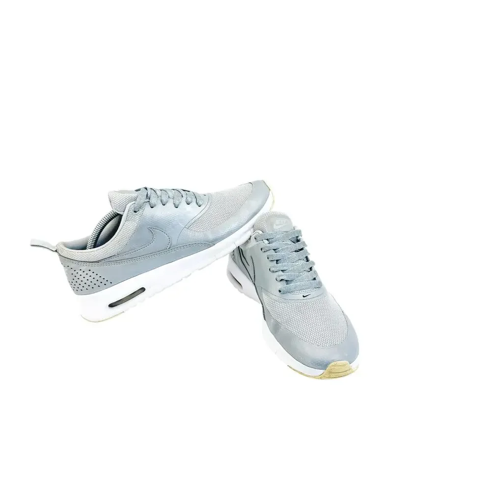 Nike Women’s Air Max Thea Premium Leather Metallic Platinum Size 7